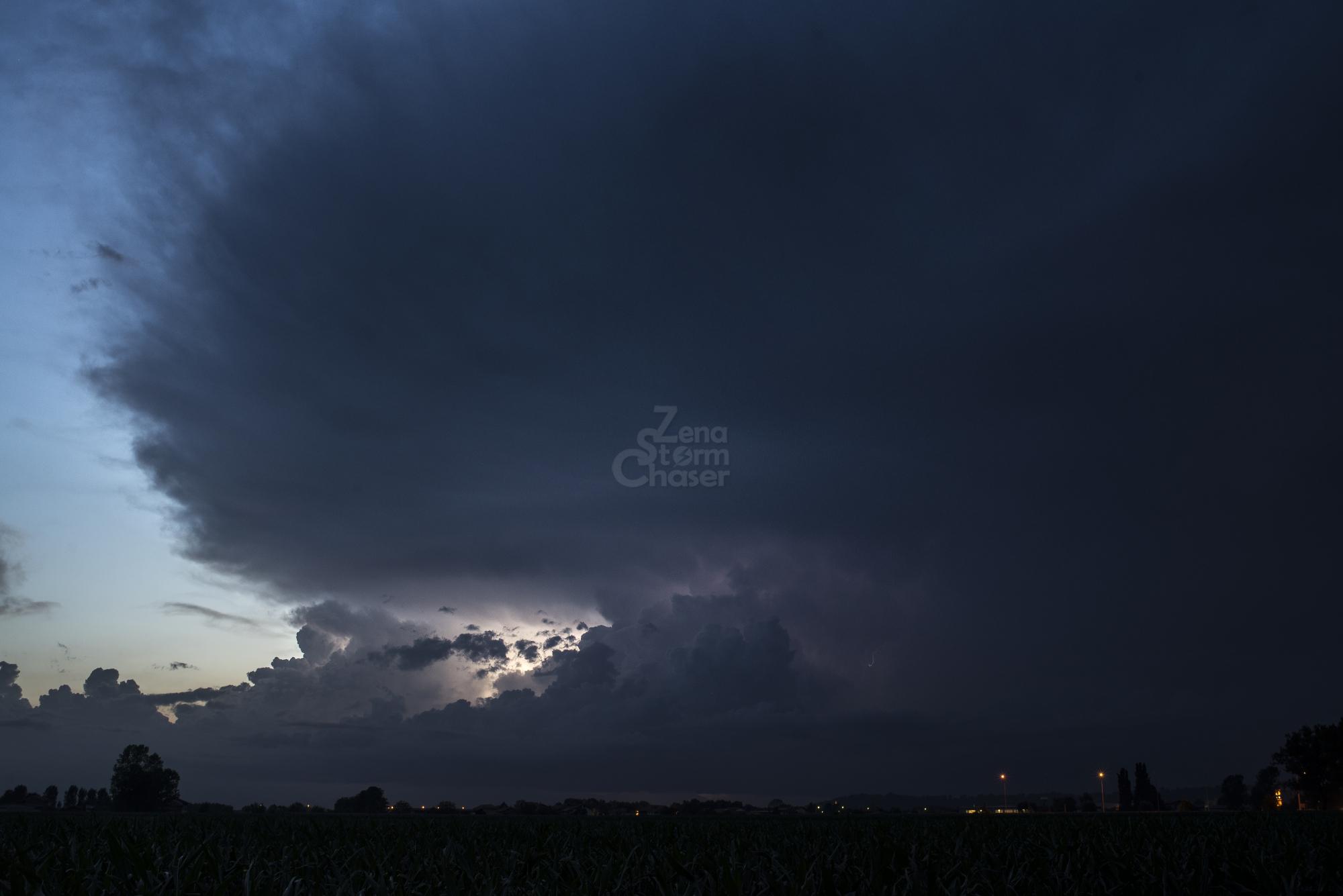 Supercella piemontese temporale serale 17 giugno 2016_4