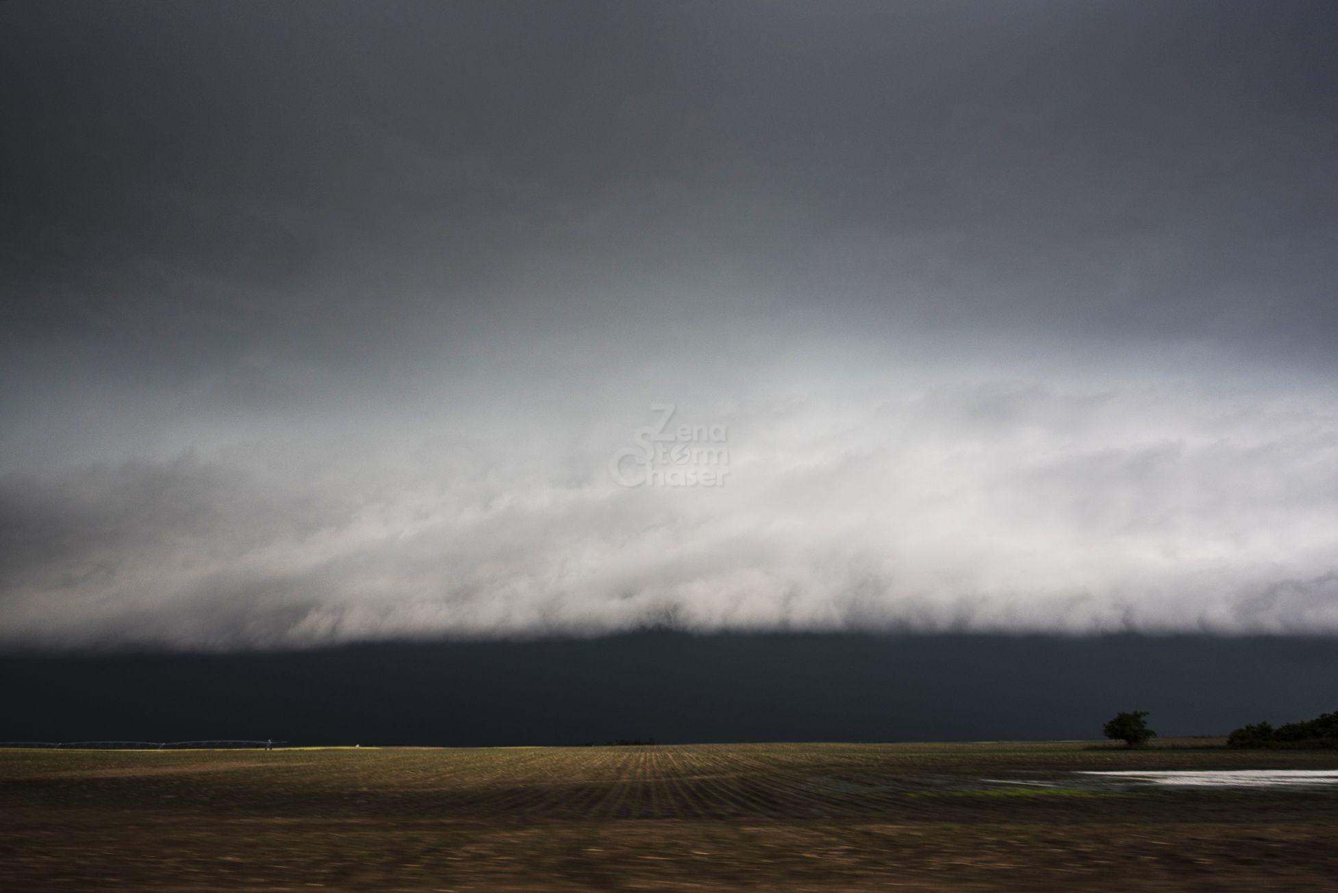 shelf cloud