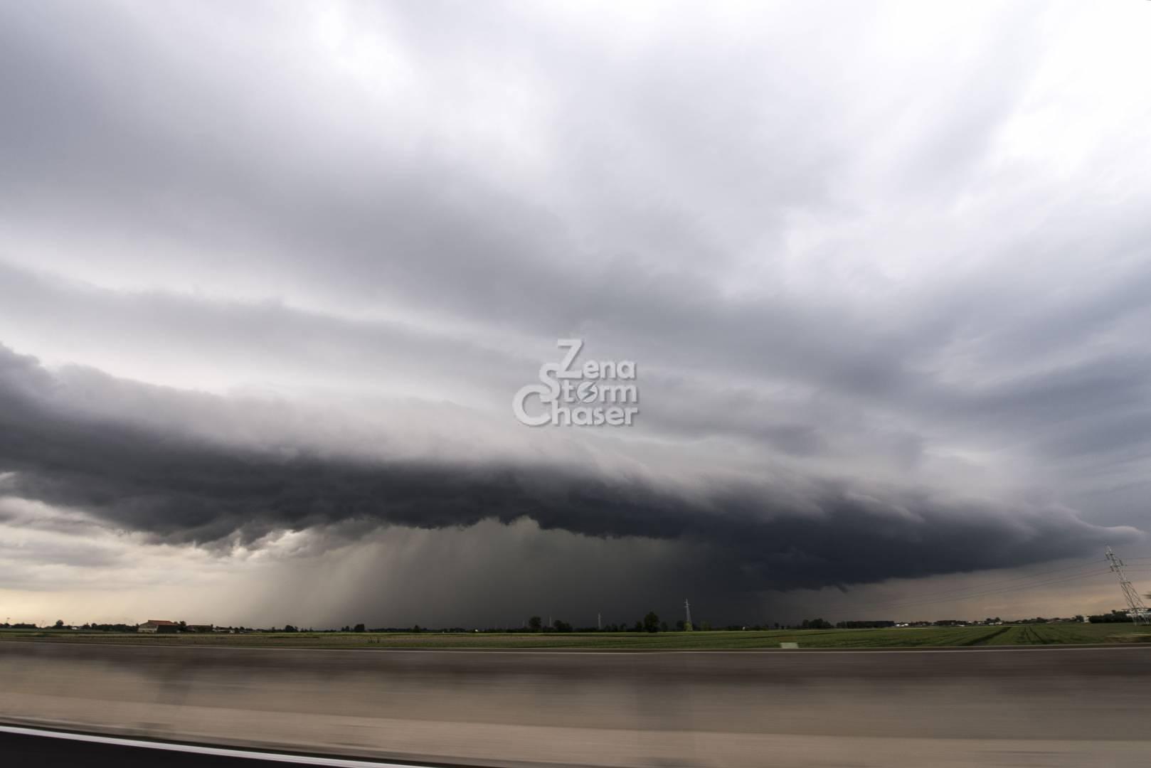 SHELF CLOUD E BOW ECO